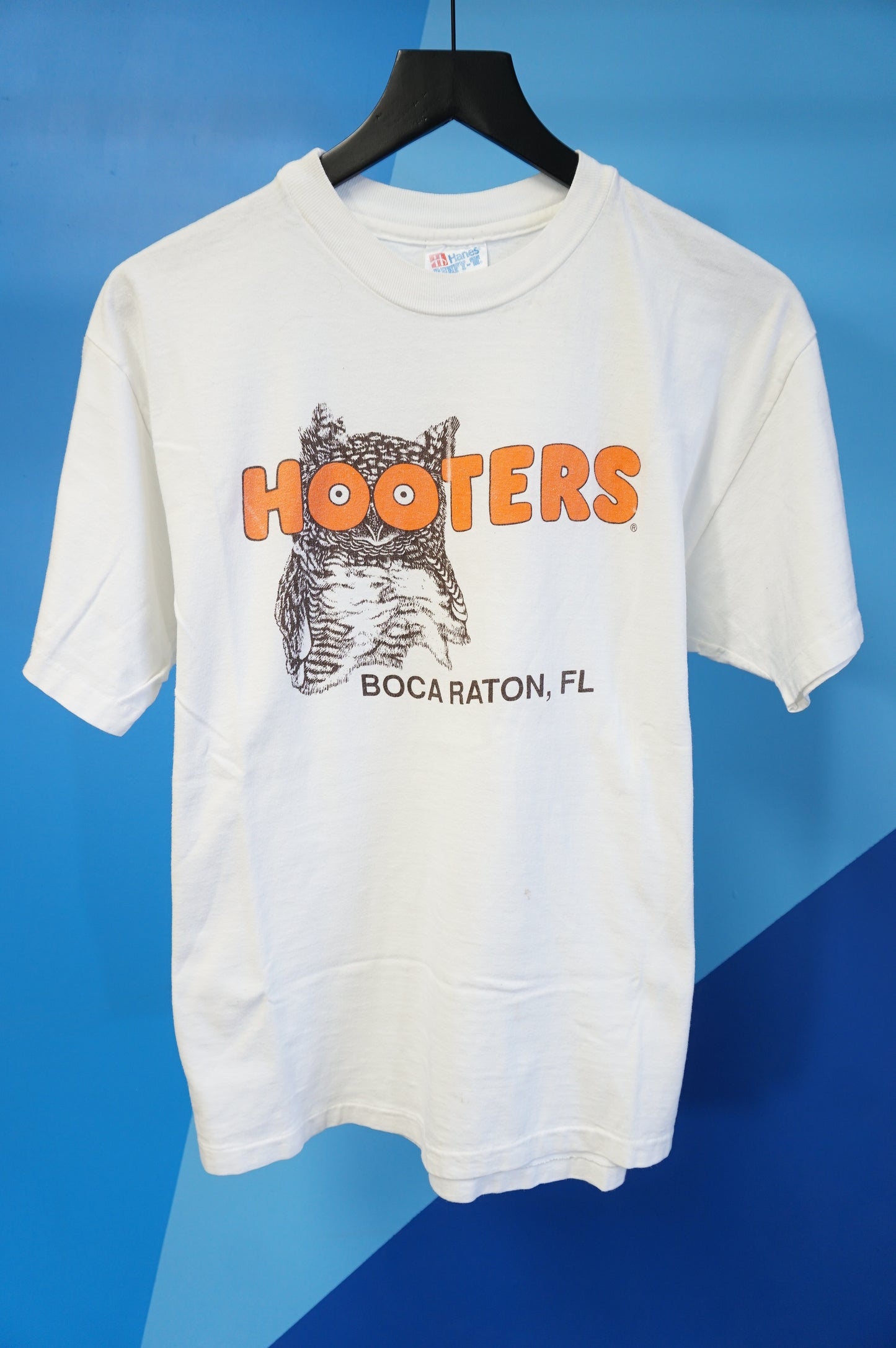 (M/L) Vtg Boca Raton Hooters Single Stitch T-Shirt