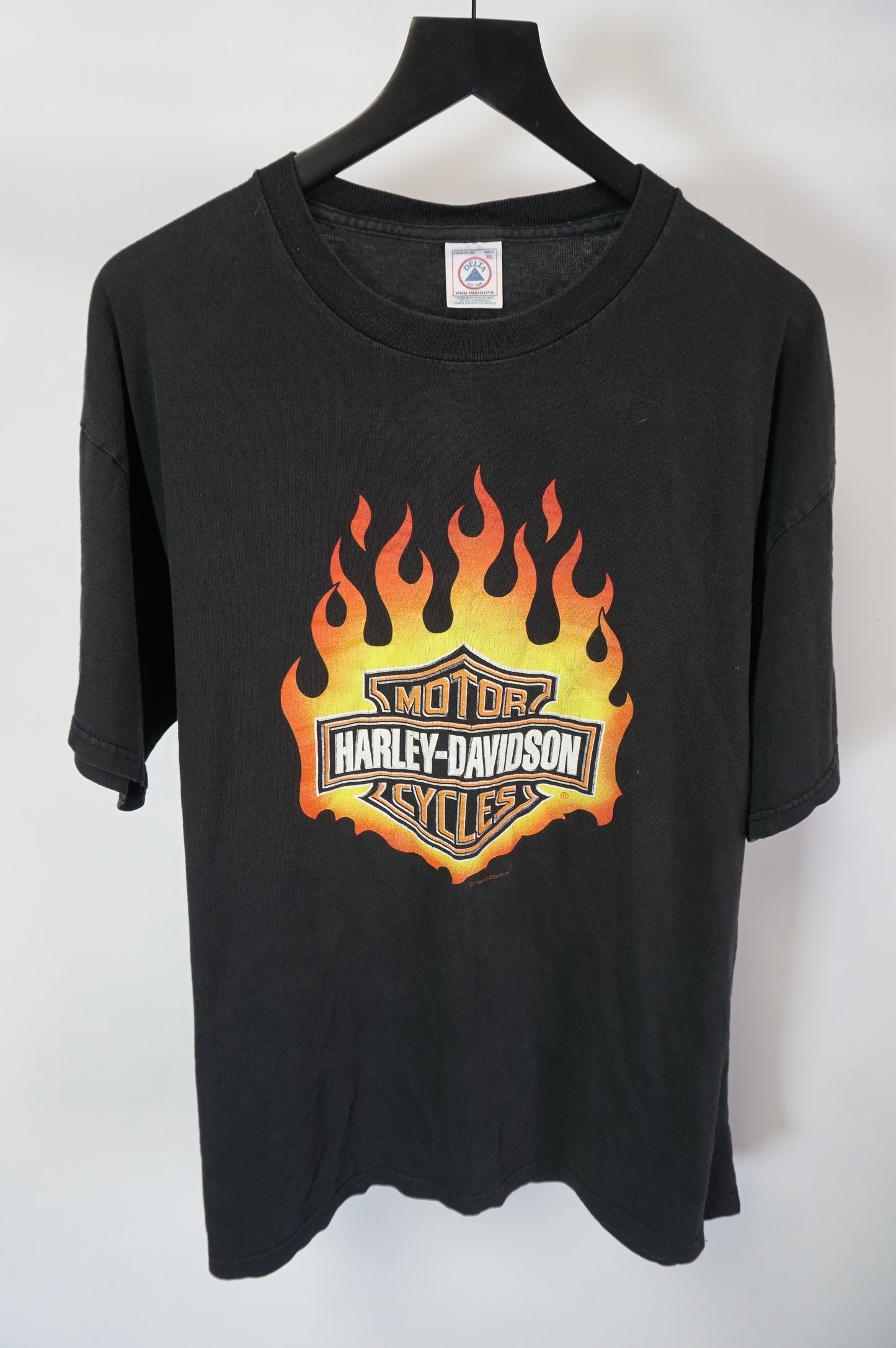 (XL) Vtg Flamin' Harley Davidson T-Shirt