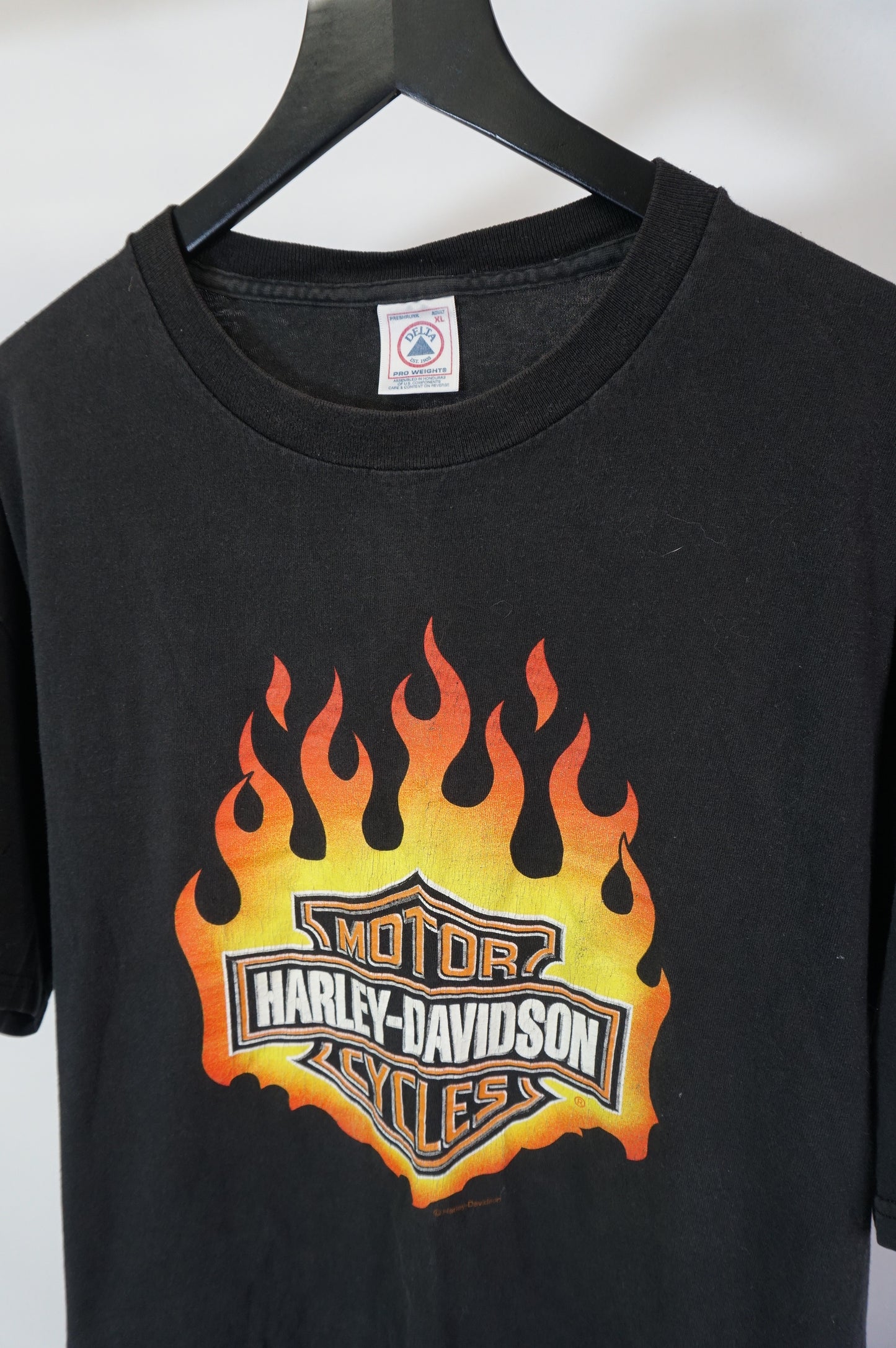 (XL) Vtg Flamin' Harley Davidson T-Shirt