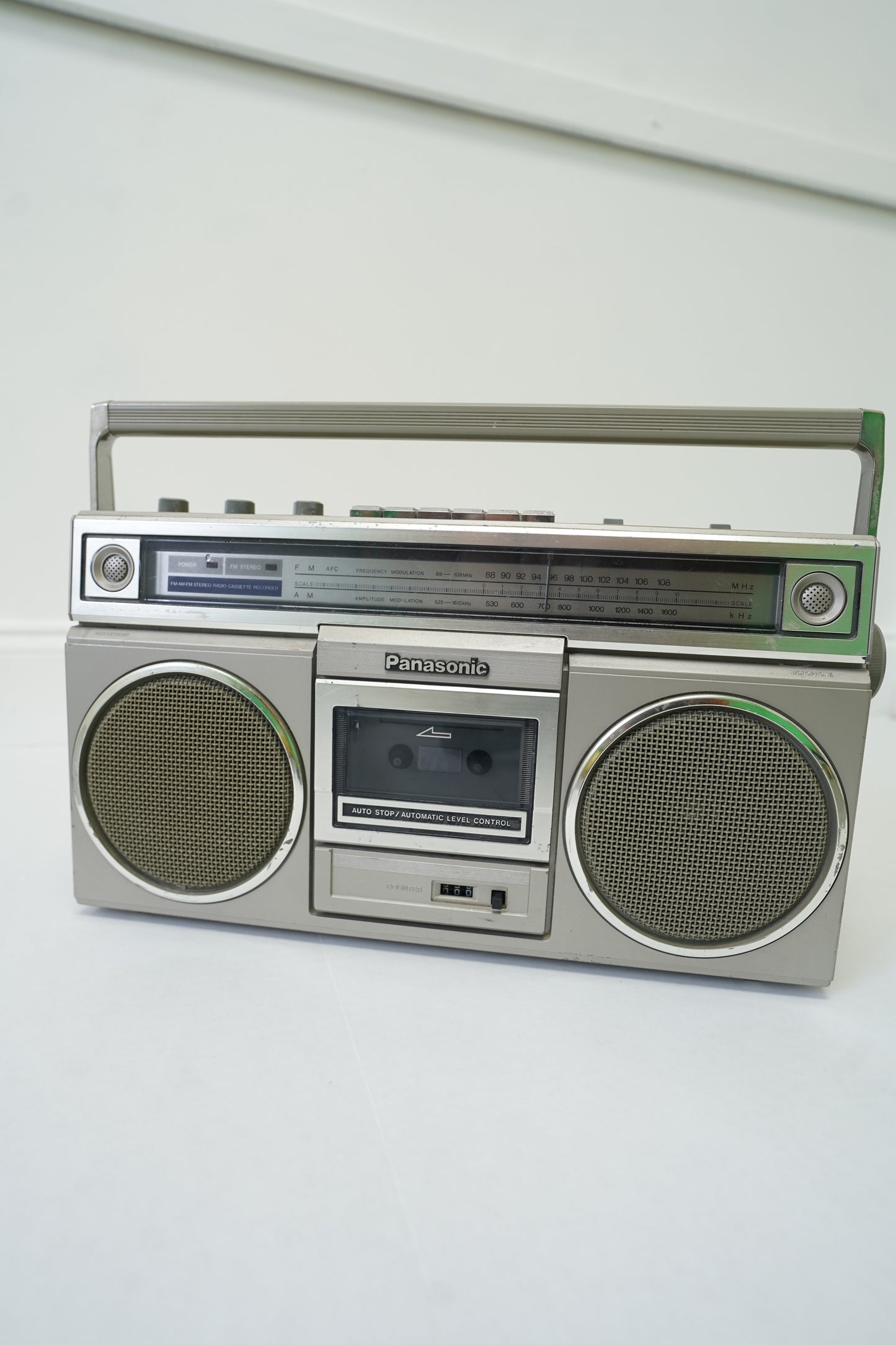 Panasonic RX-5010 Stereo Radio Cassette Boombox