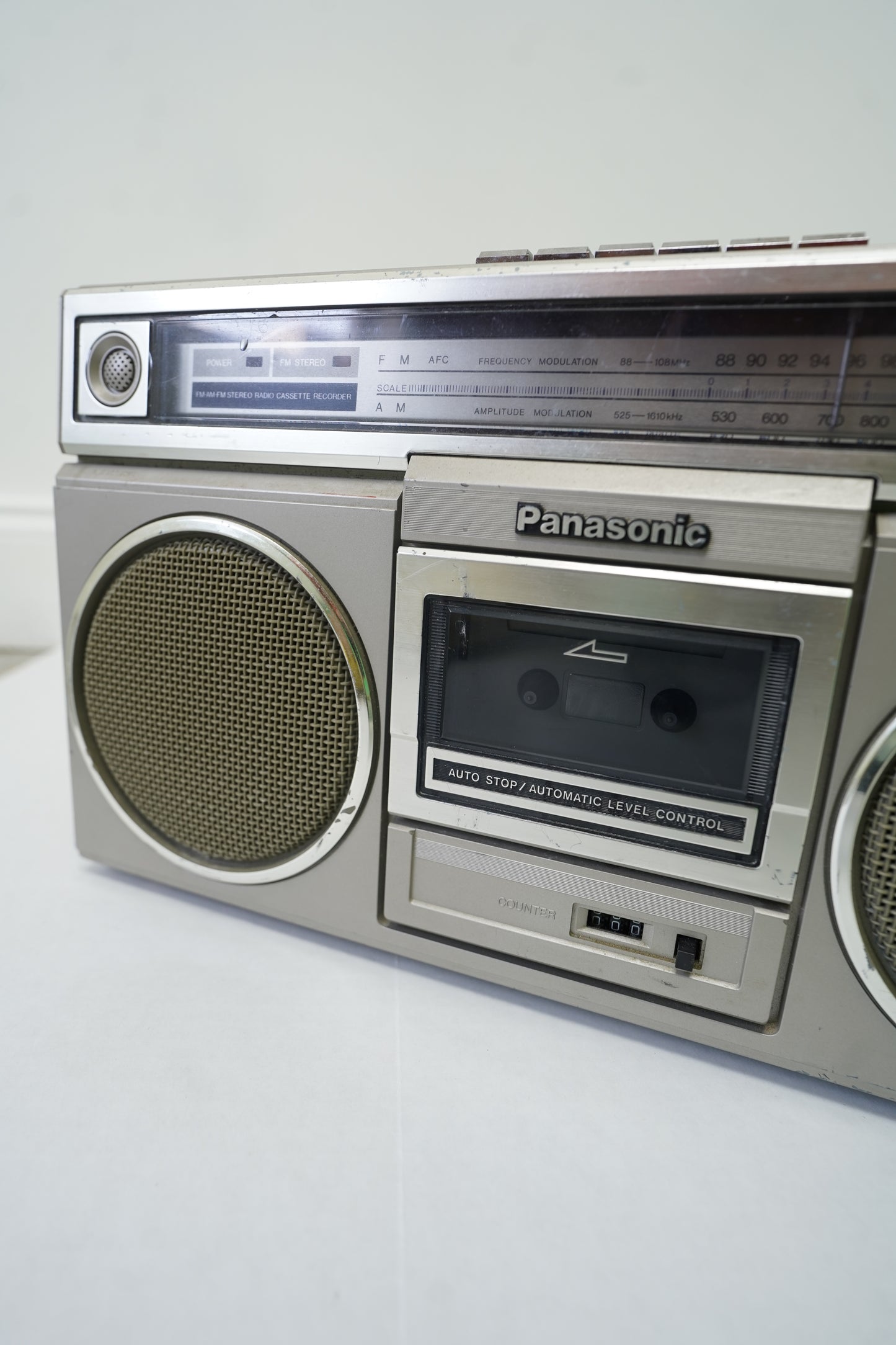 Panasonic RX-5010 Stereo Radio Cassette Boombox