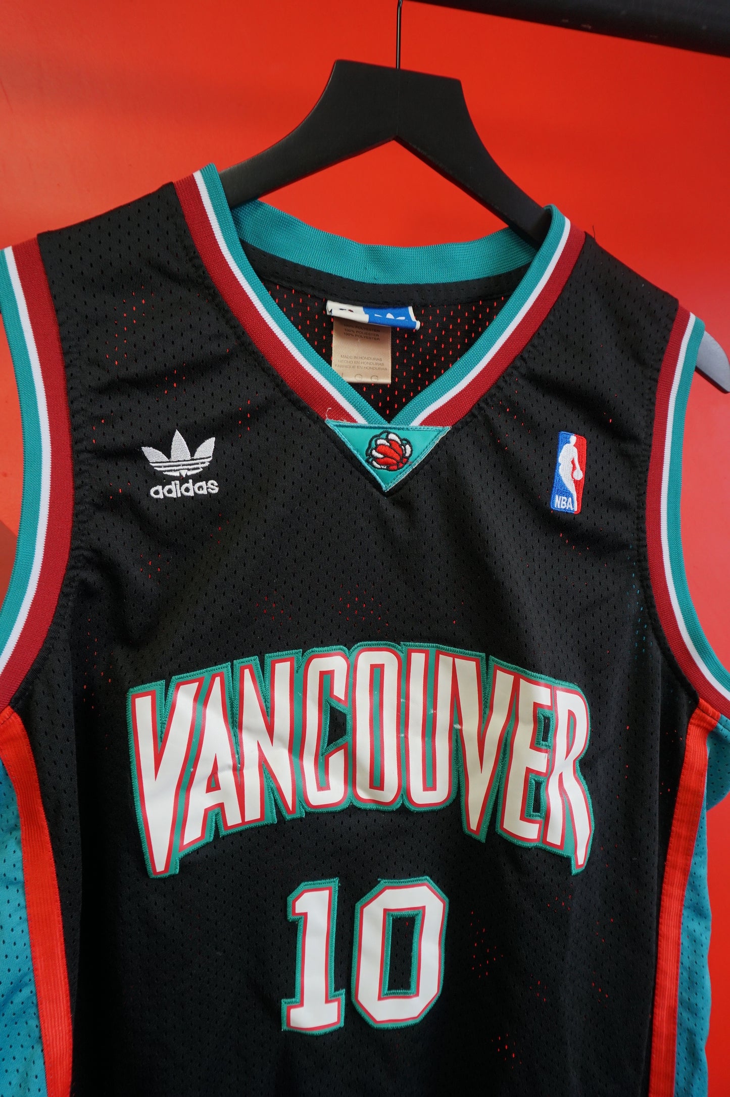 (L) Vancouver Grizzlies Mike Bibby Adidas Jersey