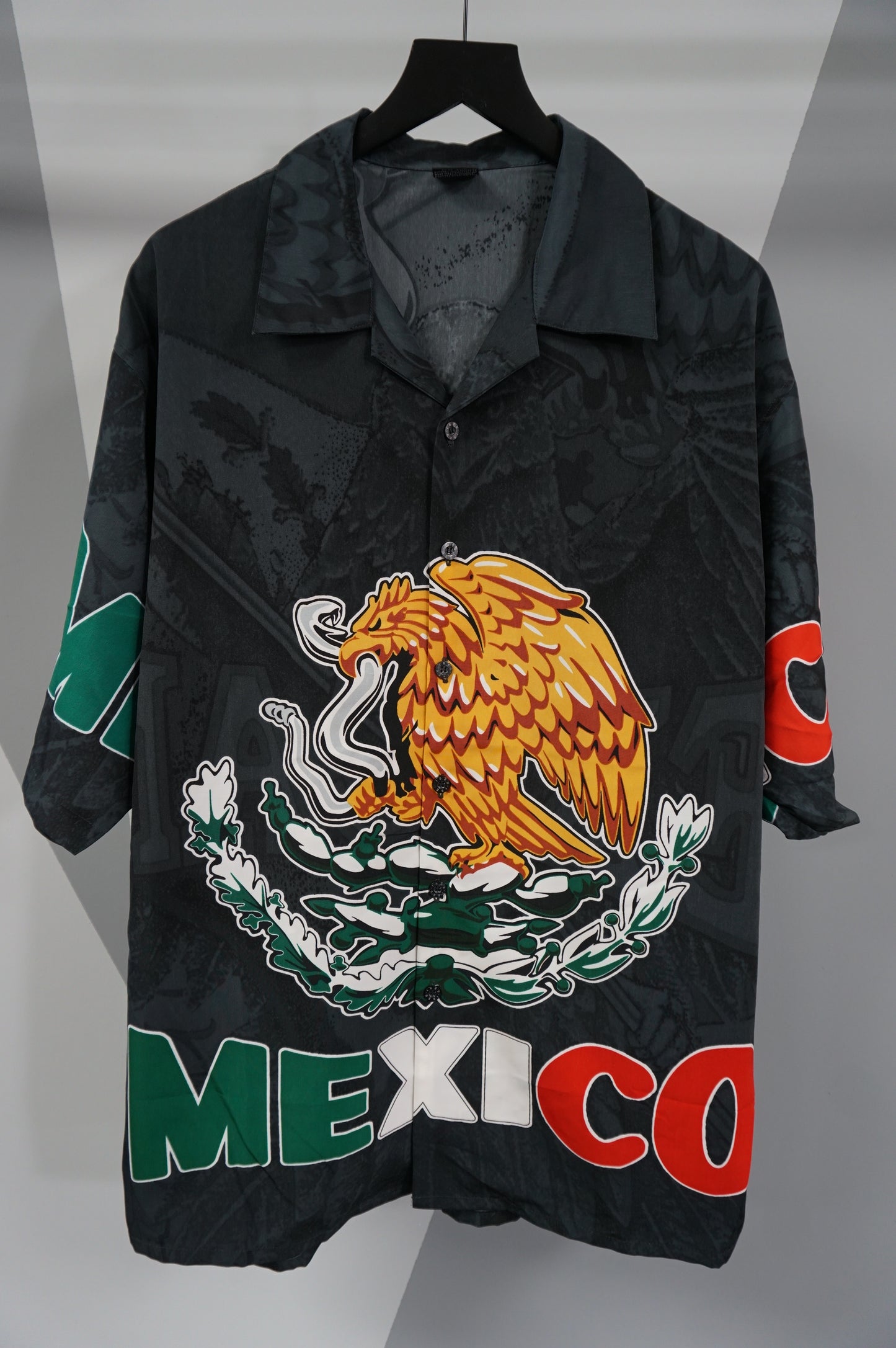 (L, XL) Y2K Dark Grey Mexico Button Up Shirt