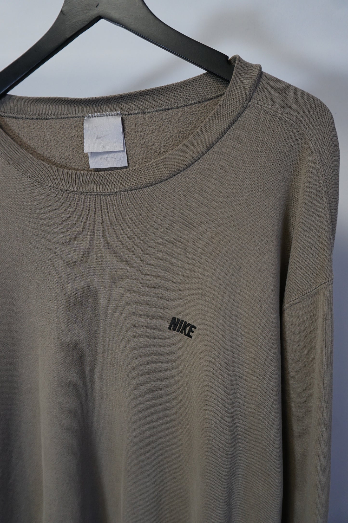 (XL/XXL) Y2K Nike Crewneck