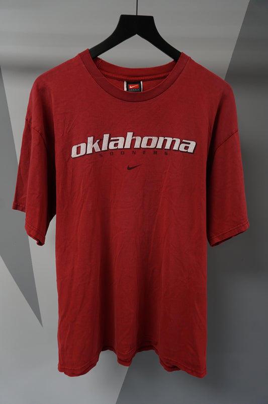 (L) Oklahoma Sooners Center Check Nike T-Shirt
