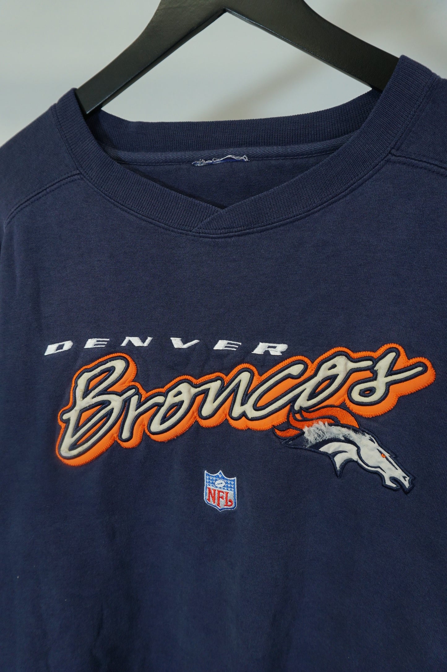 (XXL) Denver Broncos Vintage Reebok Embroidered Crewneck Sweatshirt