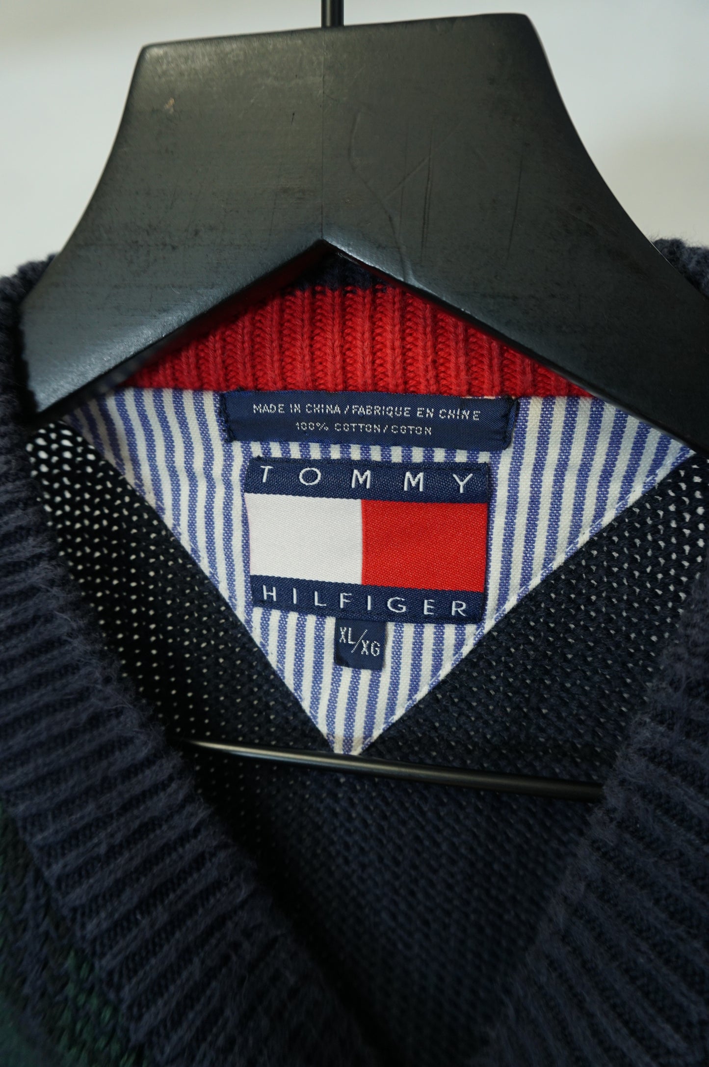 (XL) Vintage Tommy Hilfiger 90s Knit Plaid Sweater