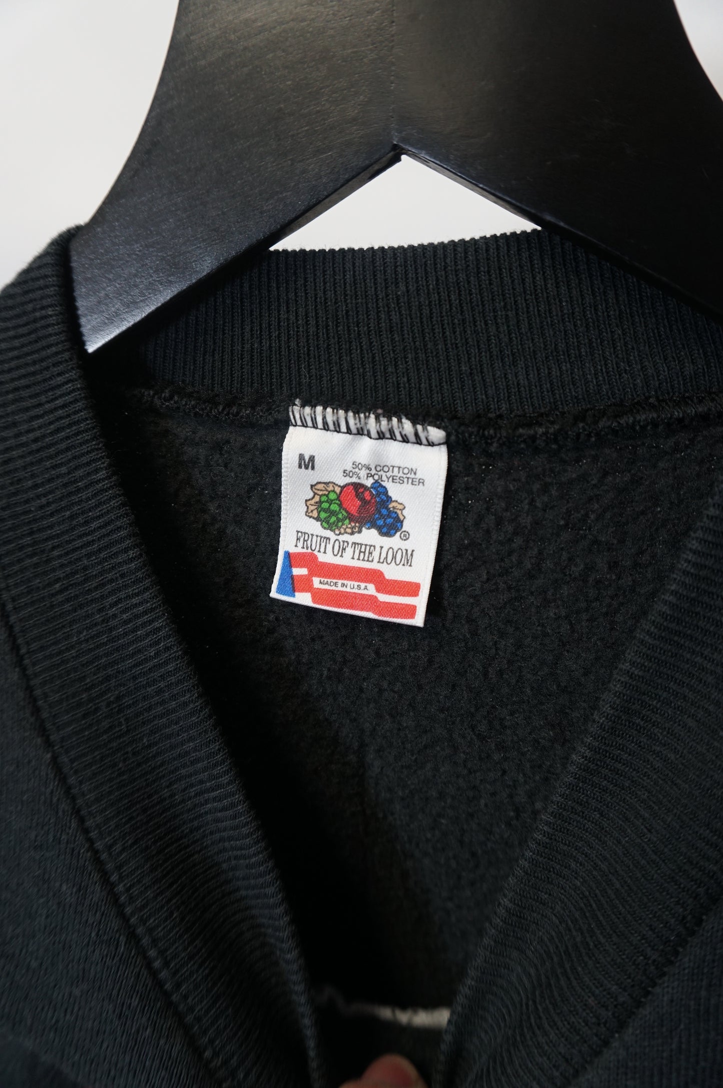 (S/M) USA Made Merry Christmas Embroidered Crewneck