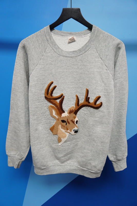 (M/L) Vtg Embroidered Deer Crewneck