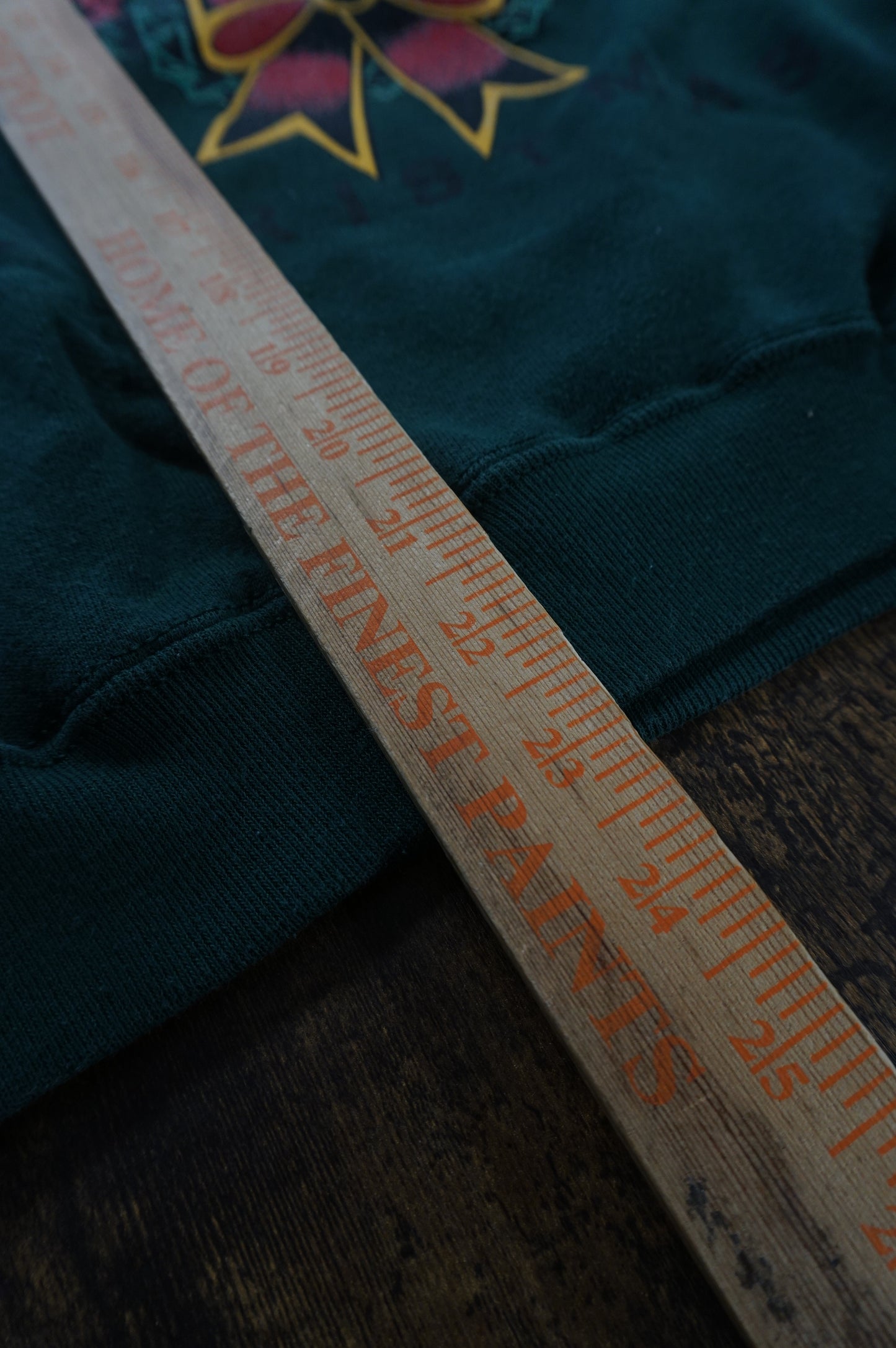 (M) USA Made Duck Head Christmas Crewneck