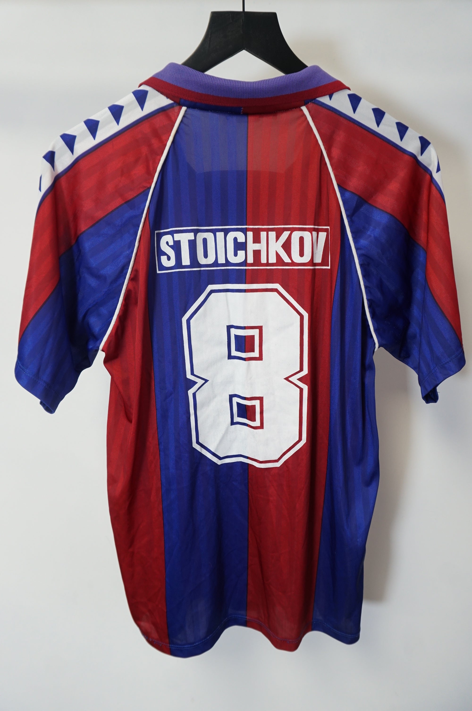 90s FC Barcelona Stoichkovユニフォーム サッカーシャツ S) 90s FC Barcelona Hristo Stoichkov Jersey – Thrift Heaven Vintage