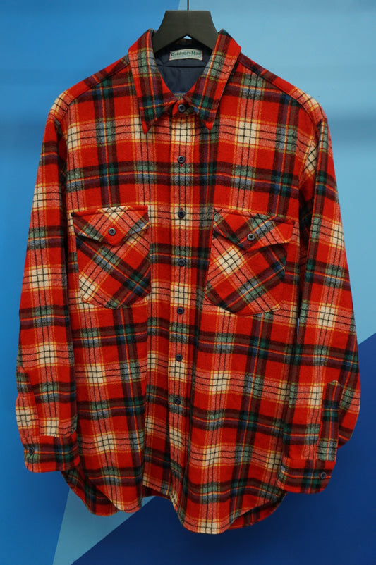 (L) USA Made Pendleton Outdoors Man Red Flannel Button Up Shirt