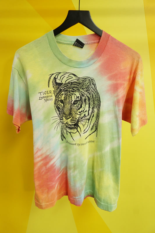 (M/L) Tiger Endangered Species Single Stitch Tie Dye T-Shirt