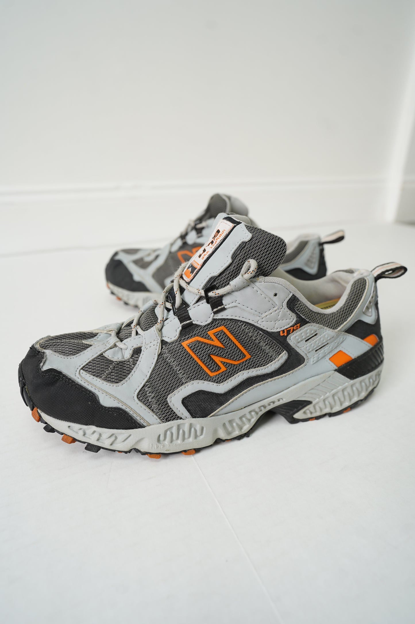 (Sz. 10.5) New Balance 479 Lunar