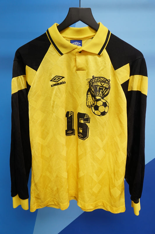 (L) Vtg Umbro Tiger Soccer Jersey