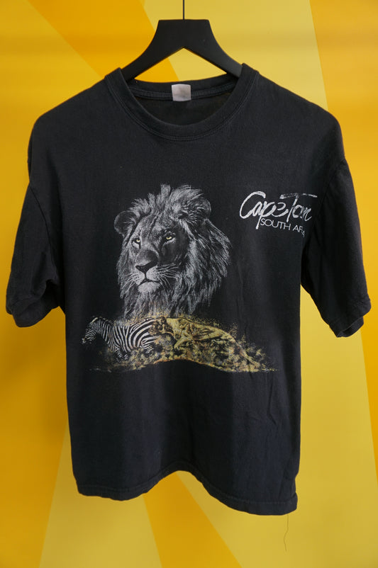 (M) Cape Town South Africa Lion T-Shirt