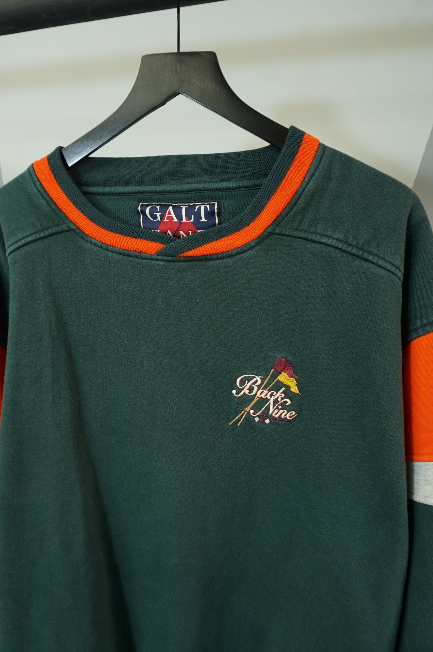 (L/XL) Vtg Embroidered Golf Crewneck