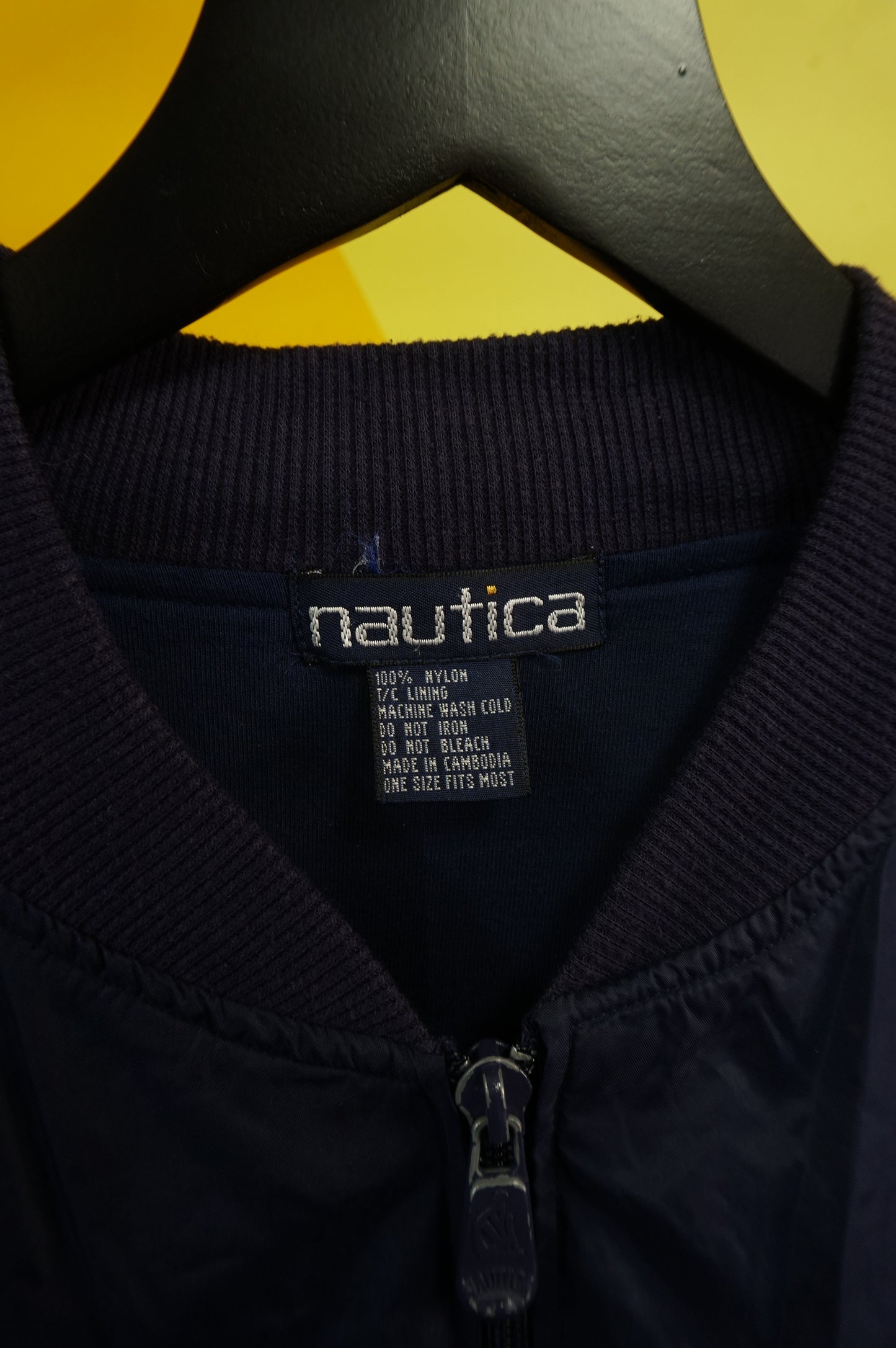 (XL) Vtg Nautica Windbreaker