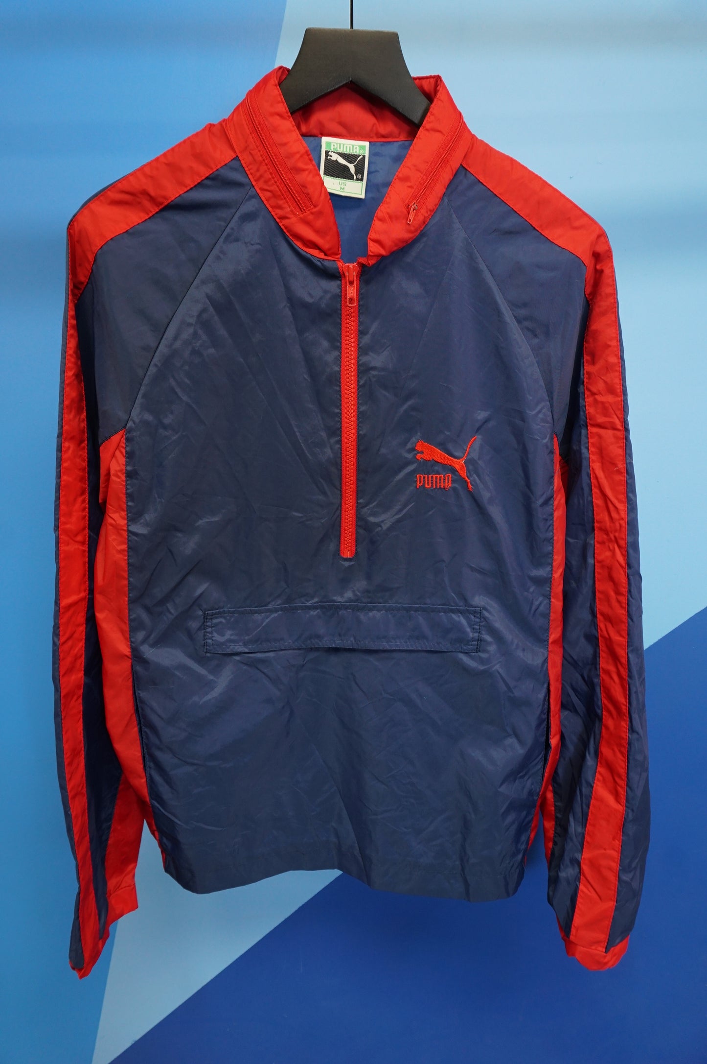 (M/L) Vtg Navy & Red Puma Windbreaker