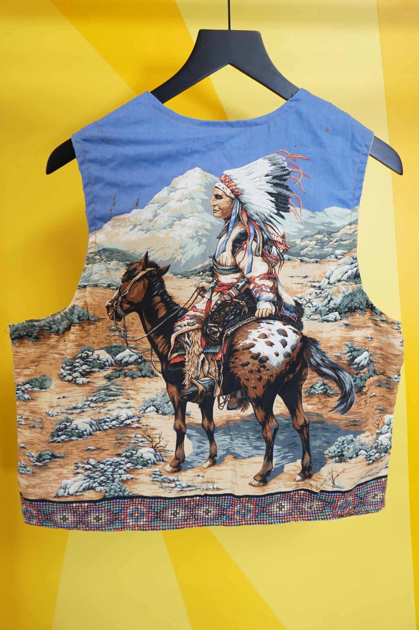 (L) Native American Vest