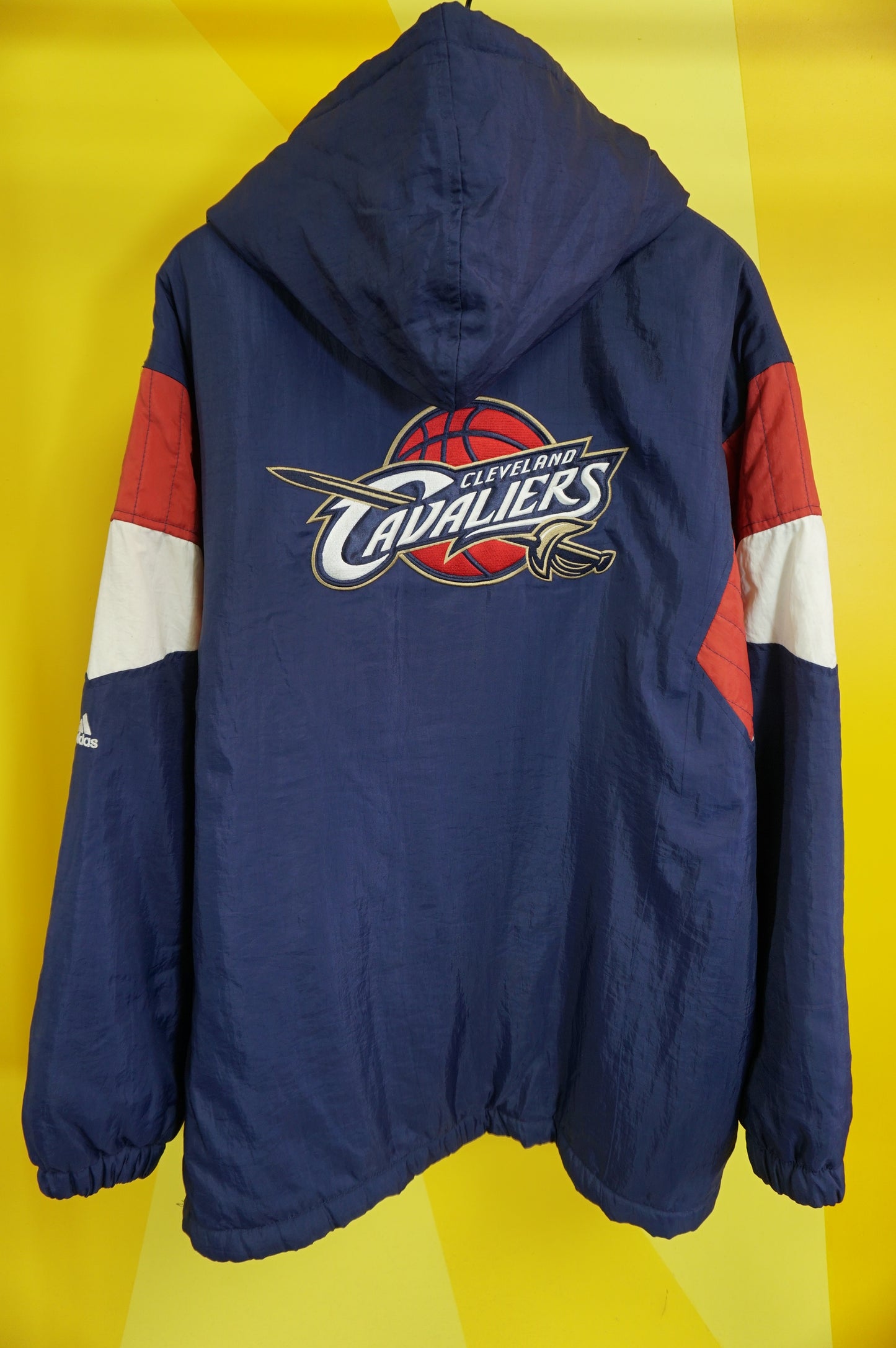 (XL/XXL) Vtg Cleveland Cavaliers Adidas Puffer Jacket