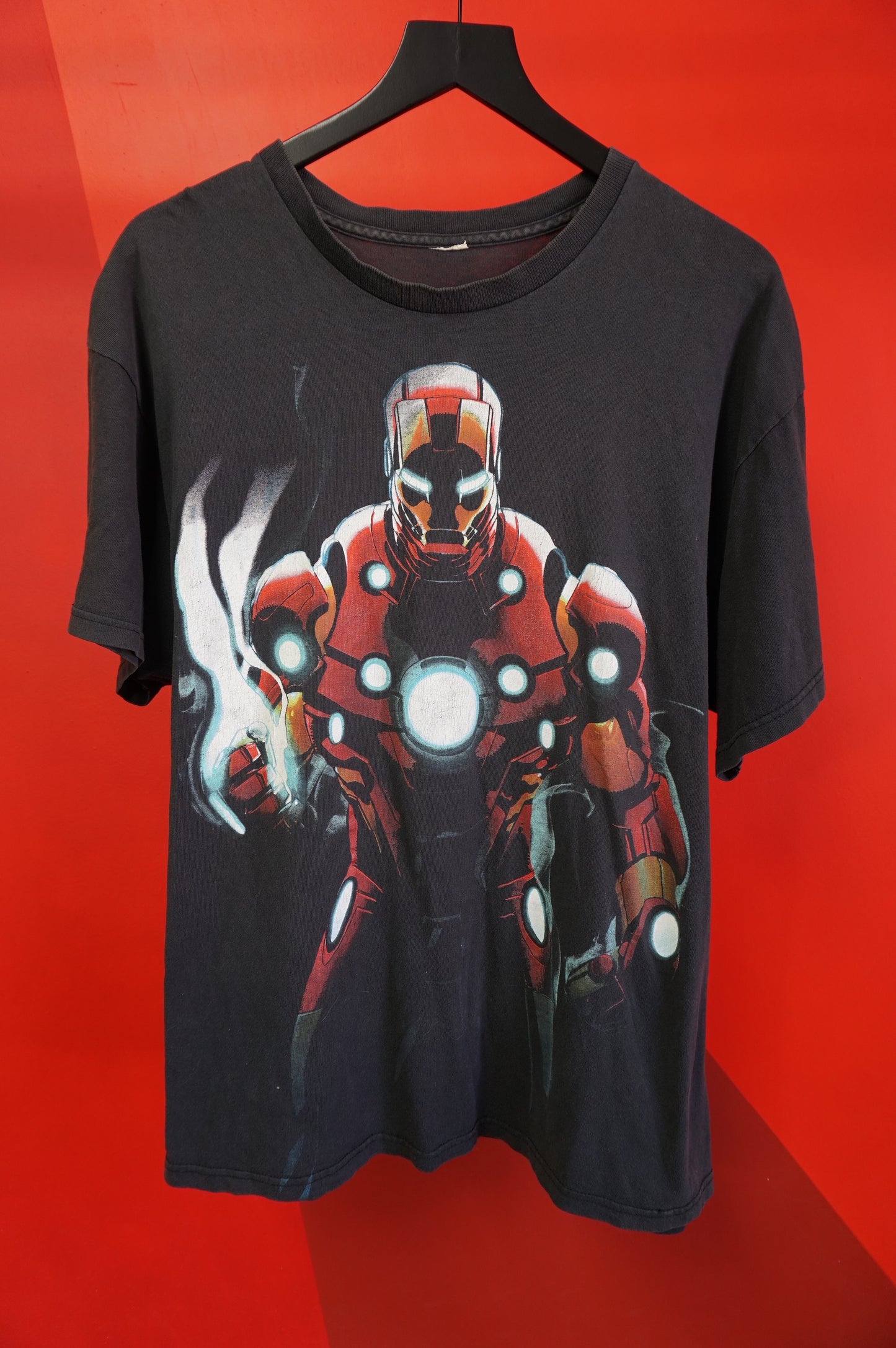 (L) Marvel Iron Man T-Shirt