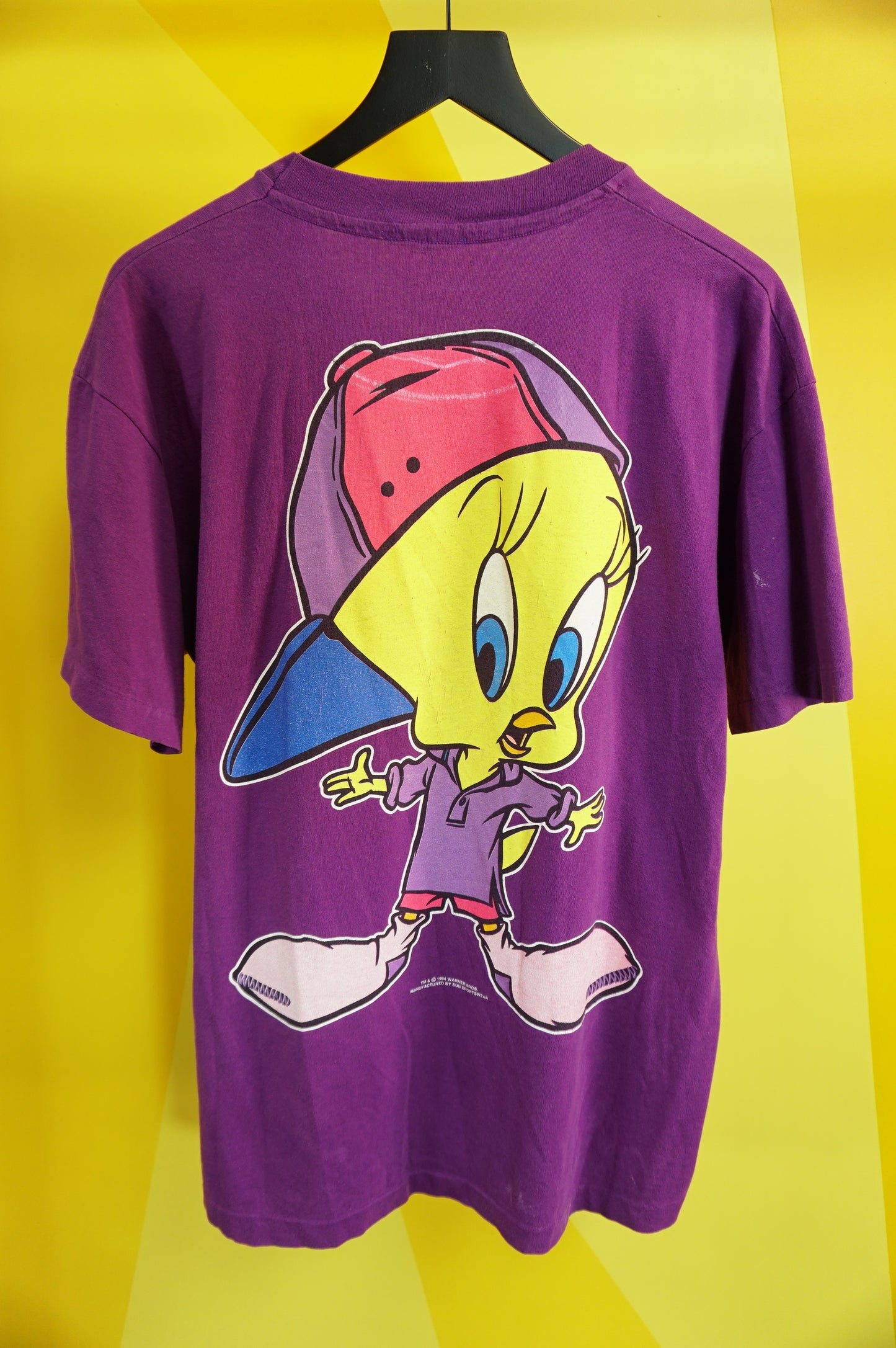 (L) 1994 Streetwear Tweety Single Stitch T-Shirt