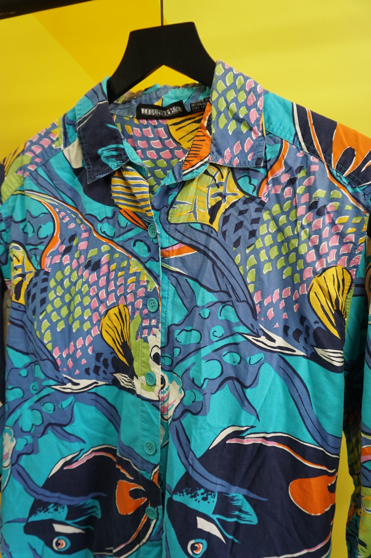 (L) Vtg Tropical Fishes Button Up Shirt