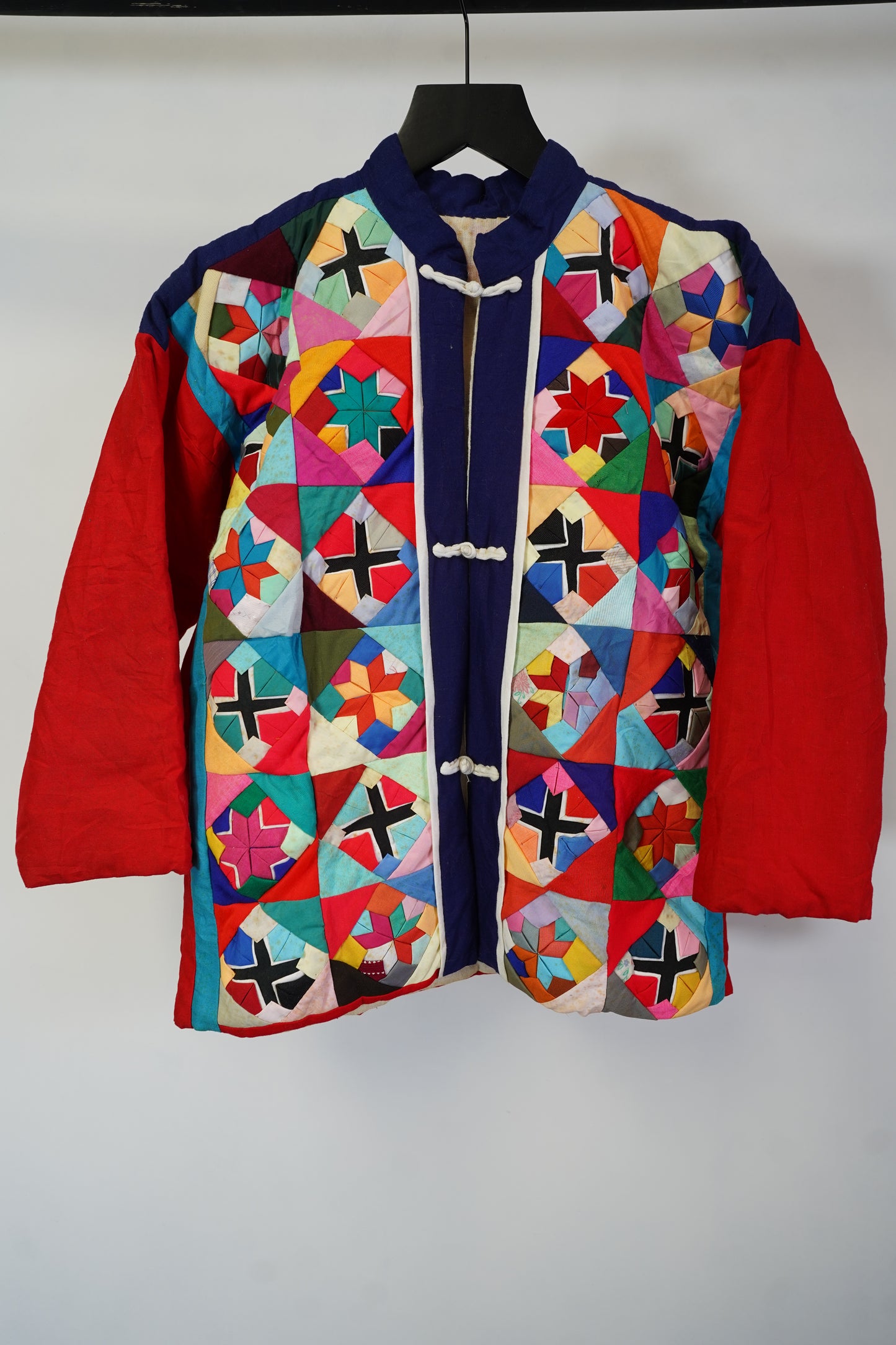 (S) Vintage Red Kimono Jacket: Hand-Sewn Reptile Art