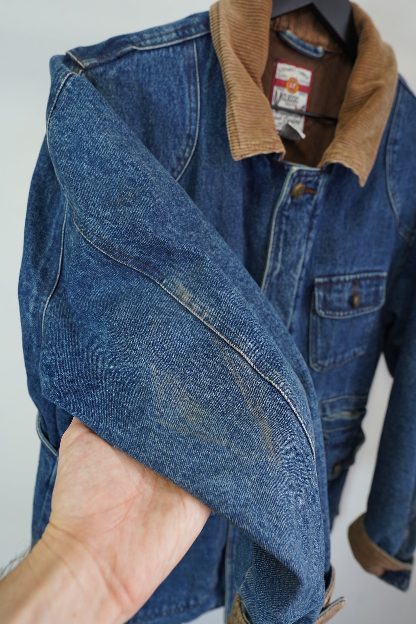 (M/L) Bugs Bunny Looney Tunes Denim Vintage Hunting Jacket