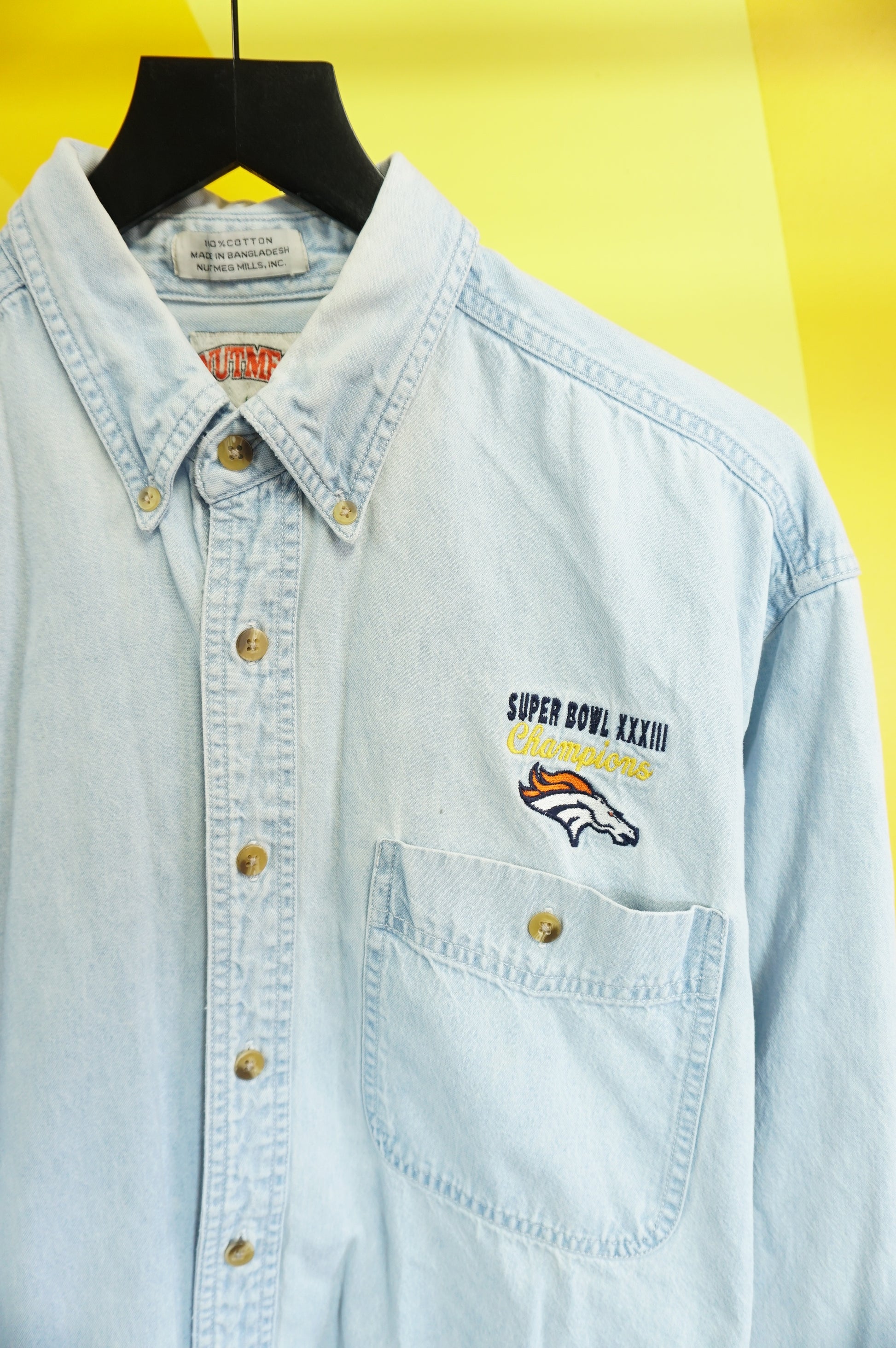 L) Denver Broncos Super Bowl 33 Champs Button Up Shirt Thrift Heaven Vintage L) Denver Broncos Super Bowl 33 Champs Button Up Shirt Thrift Heaven Vintage