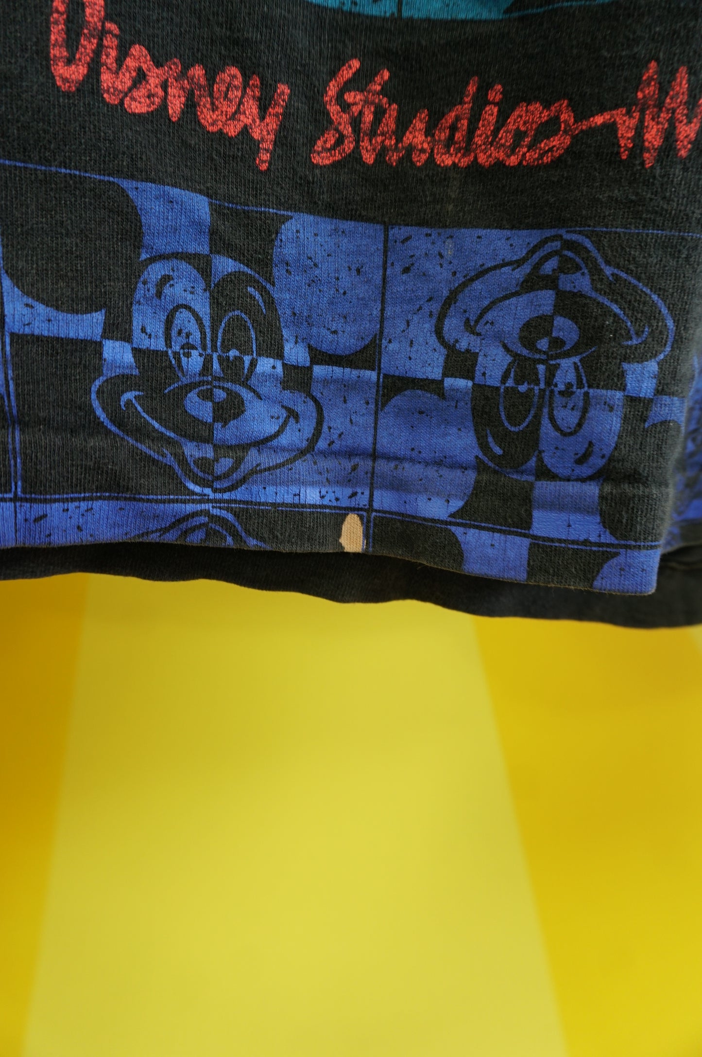 (XL) Vtg Mickey Mouse AOP Single Stitch T-Shirt