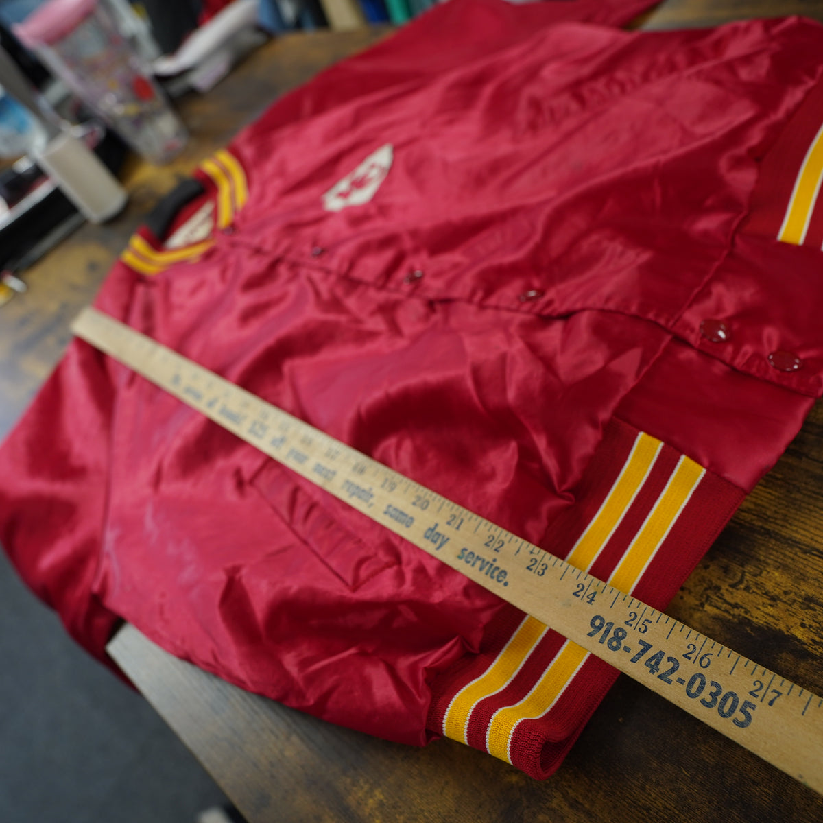Vintage 80s Kansas City Chiefs Satin Bomber Jacket Locker Line Red Mens L Signed
