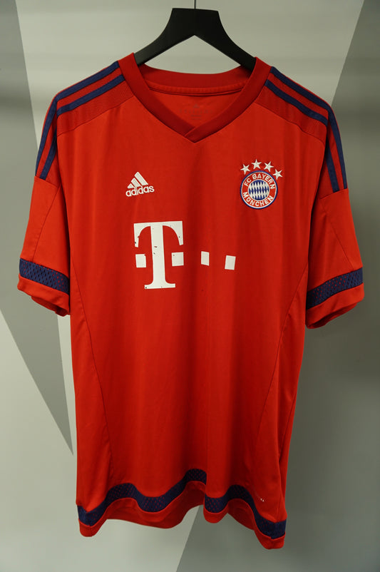(L/XL) Red Bayern Munich Jersey