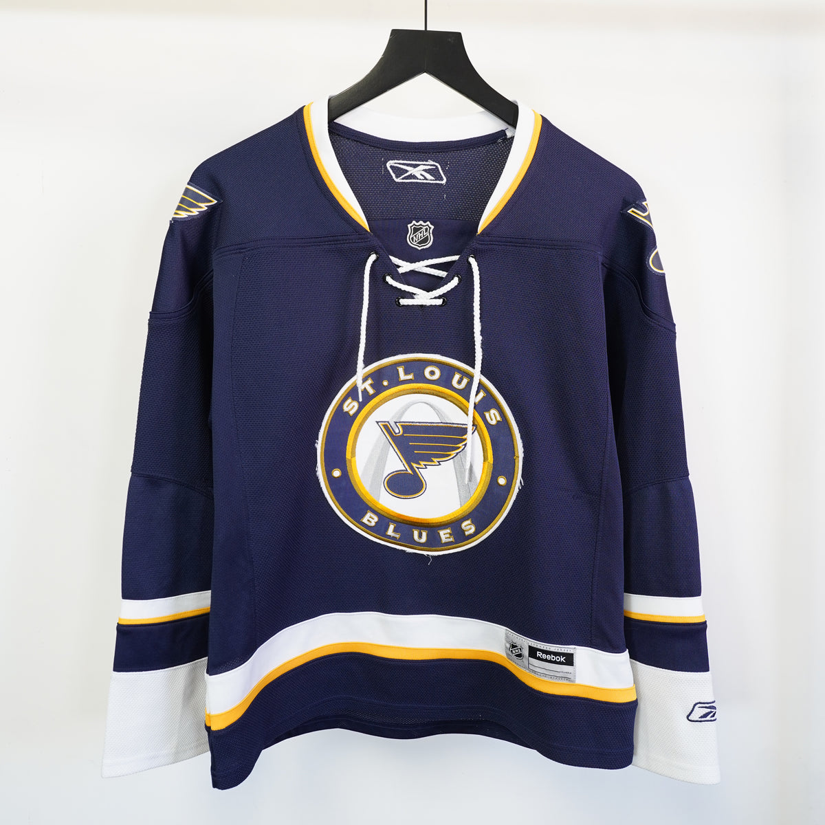(Boys L/XL) Reebok St. Louis Blues NHL Hockey Jersey Boys L/XL Navy Blue Embroidered Logo