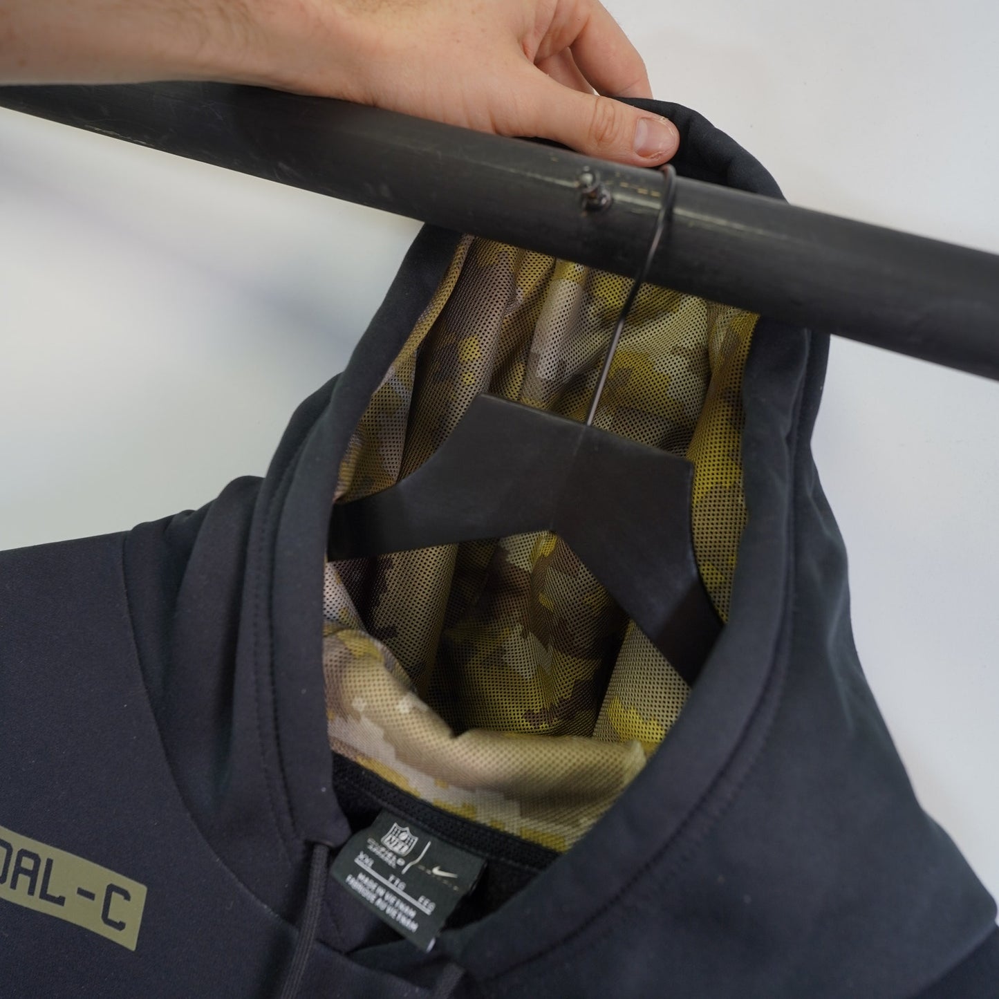 (XXL) Nike Dallas Cowboys Salute to Service Dri-Fit Hoodie Men's XXL Black Camo