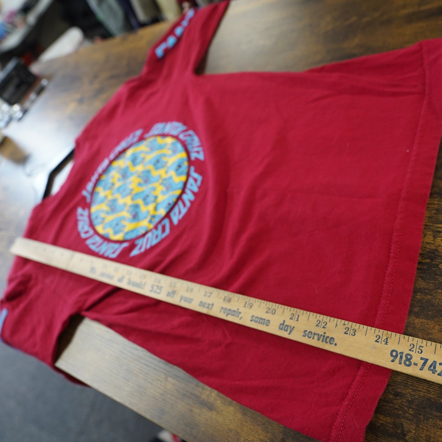 (S) Santa Cruz Skateboards & Surf T-Shirt Men's XS/S Red Longsleeve Longboard