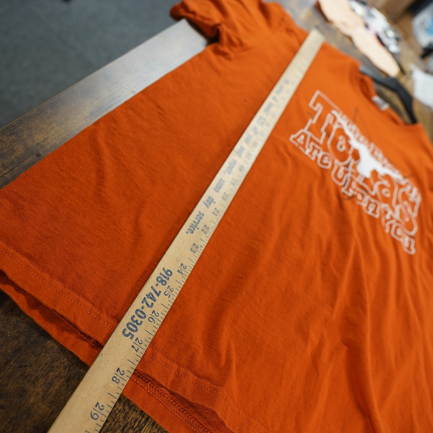 (XL) University of Texas Longhorns Football T-Shirt Men's XL Orange Retro Jerzees