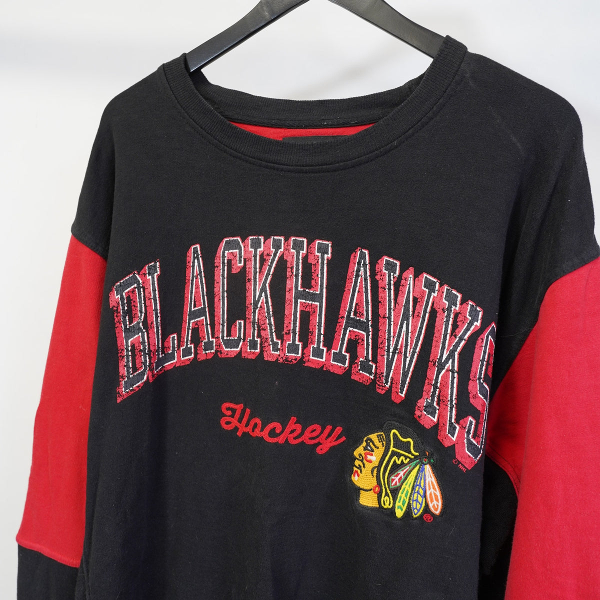 (XL) Chicago Blackhawks Sewn NHL Hockey Sweatshirt Men's XL Black Red Retro Crewneck