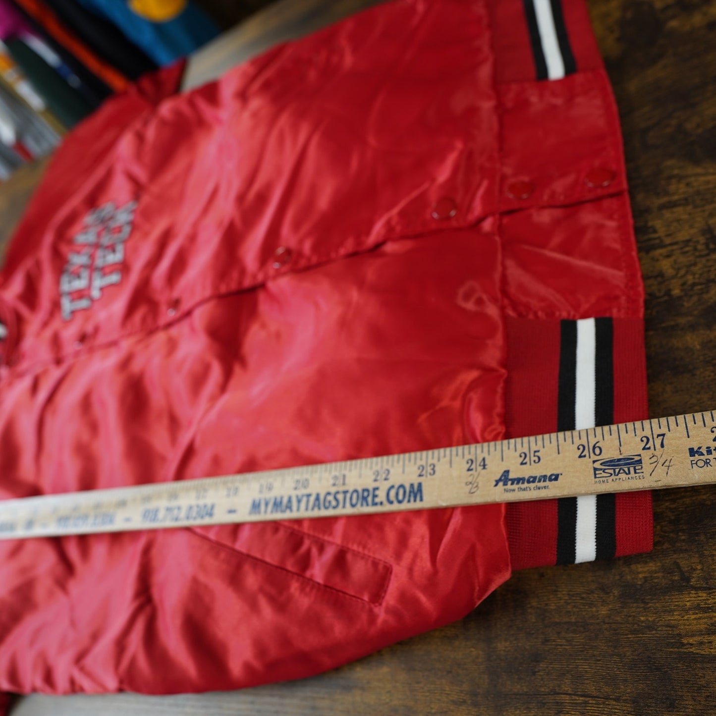 (M) Vintage Texas Tech Red Raiders Embroidered Satin Jacket Men's S-M Red Sewn
