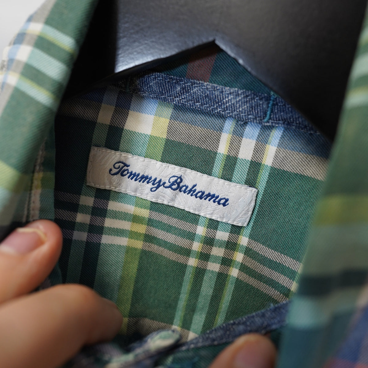 (XS) Tommy Bahama Plaid Button Up Shirt Men's XS Green Lightweight Long Sleeve