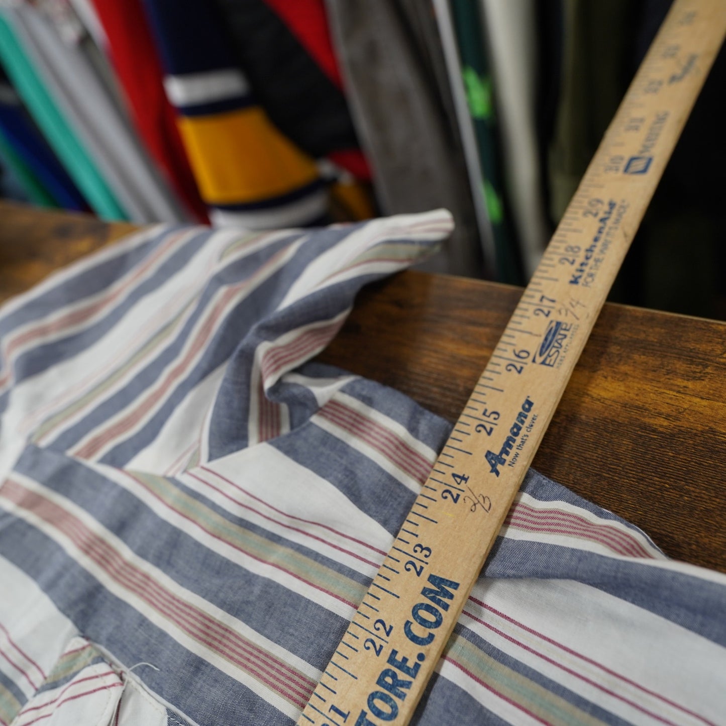 (XL) Vintage Wrangler Western Pearl Snap Striped Button Up Mens XL White Short Sleeve