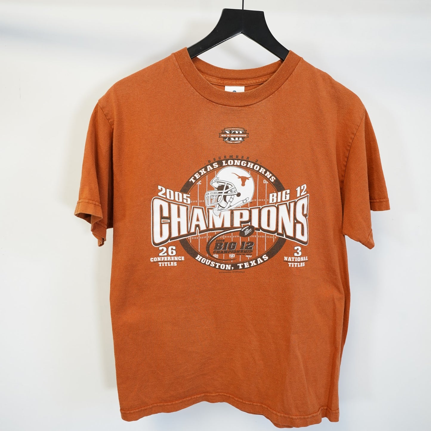 (M) Texas Longhorns 2005 Big 12 Champions Vintage T-Shirt Men's M Orange