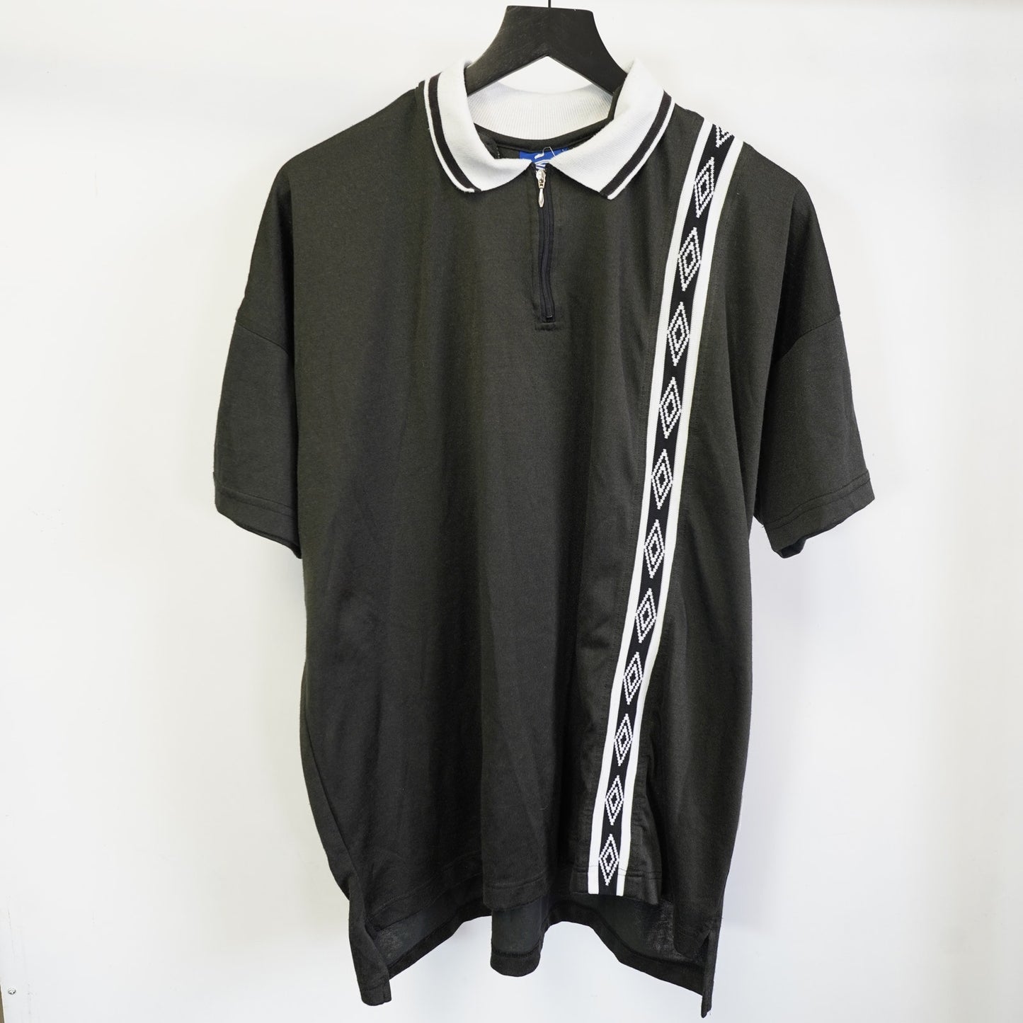 (XL) Vintage Umbro 90s Soccer Polo Jersey Shirt Men's XL Black Stripe Retro Futbol