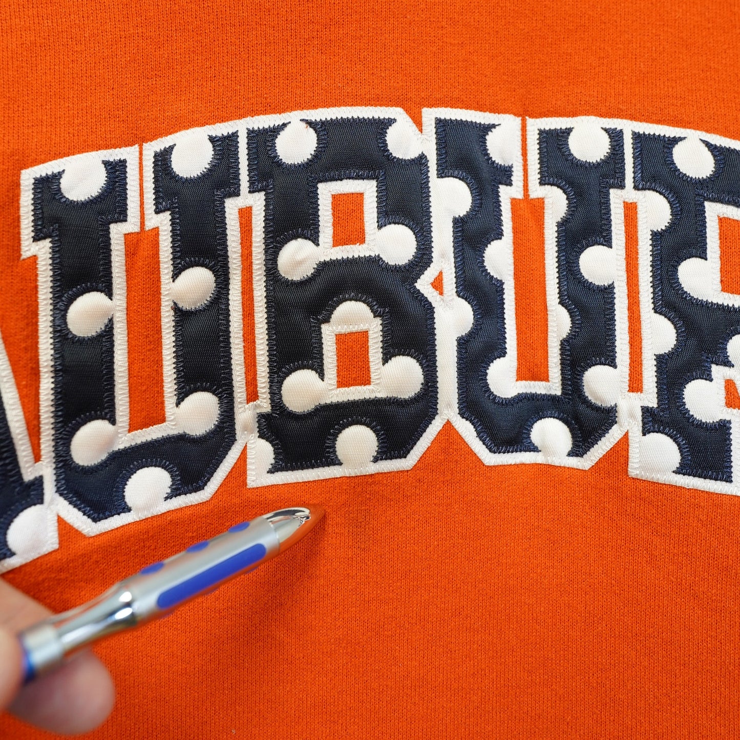(XL) Auburn Tigers Embroidered Russell Athletic Hoodie Men's XL Orange Polka Dot