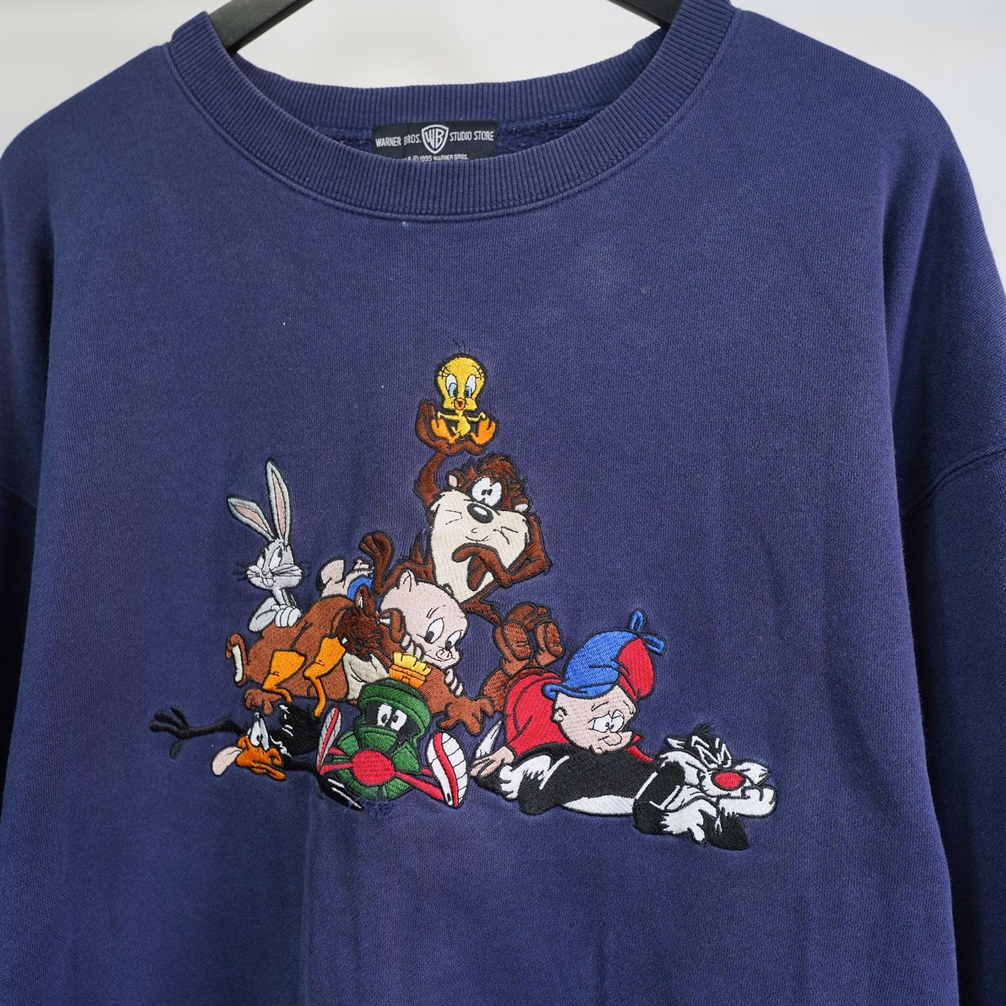 (L) Vintage Looney Tunes Stitched Sweatshirt Men's L Blue Bugs Taz Warner Brothers