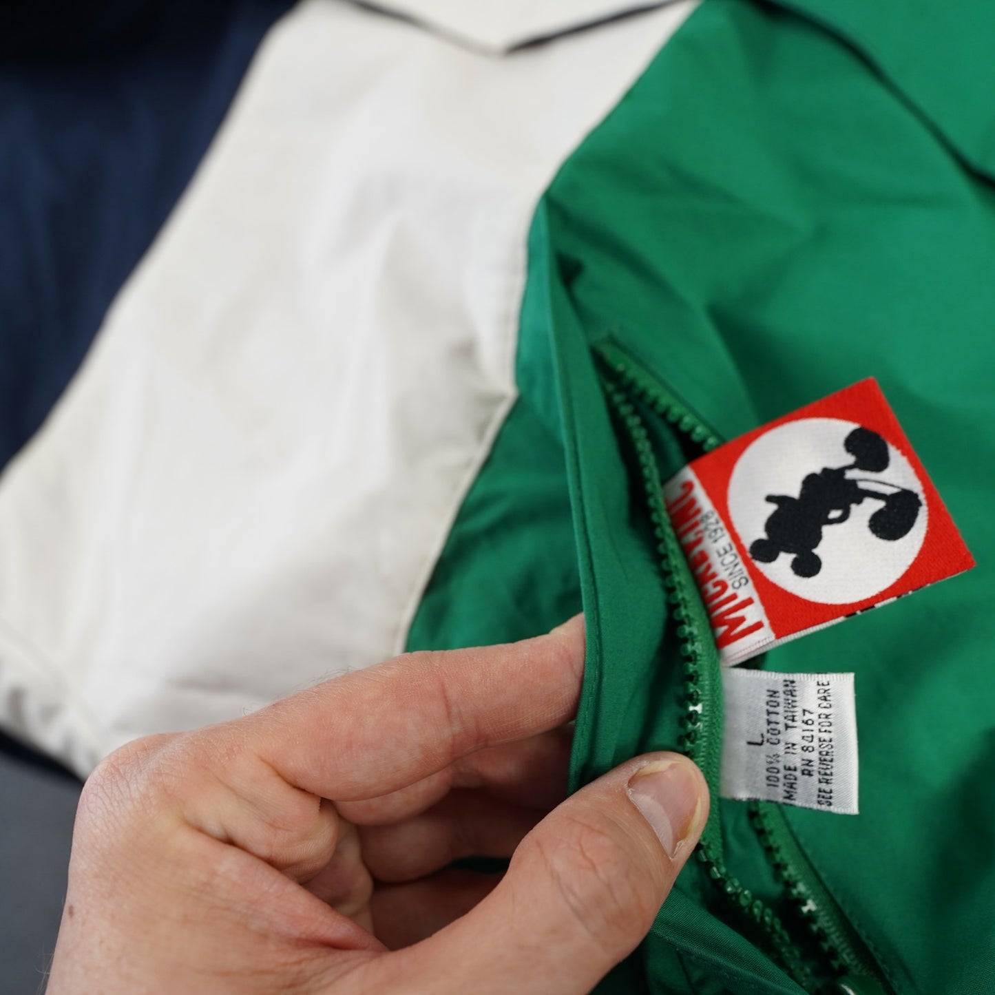 (L) Vintage Mickey Mouse 90s Reversible Colorblock Windbreaker Men's L Disney 90s