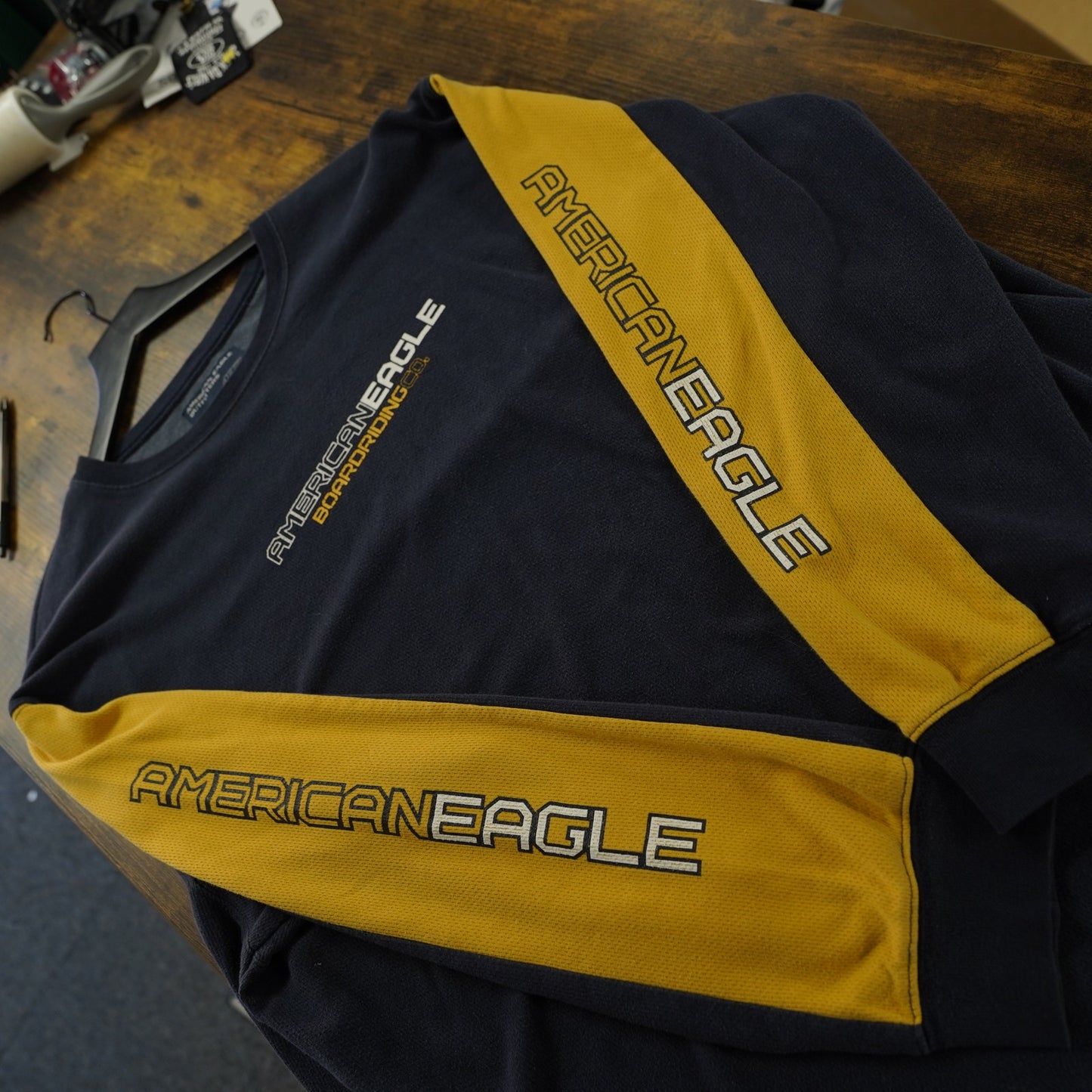 Vintage Y2K American Eagle Longsleeve T-Shirt Men's XL 2000s Two Tone Blue