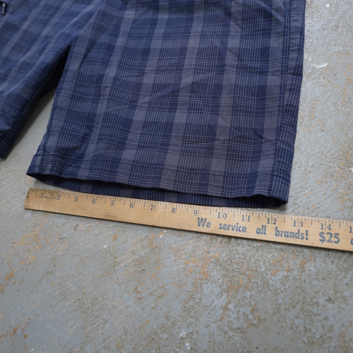 (Men's 36) Greg Norman for Tasso Elba Plaid Golf Shorts Men's Sz. 36 Navy Blue Performance