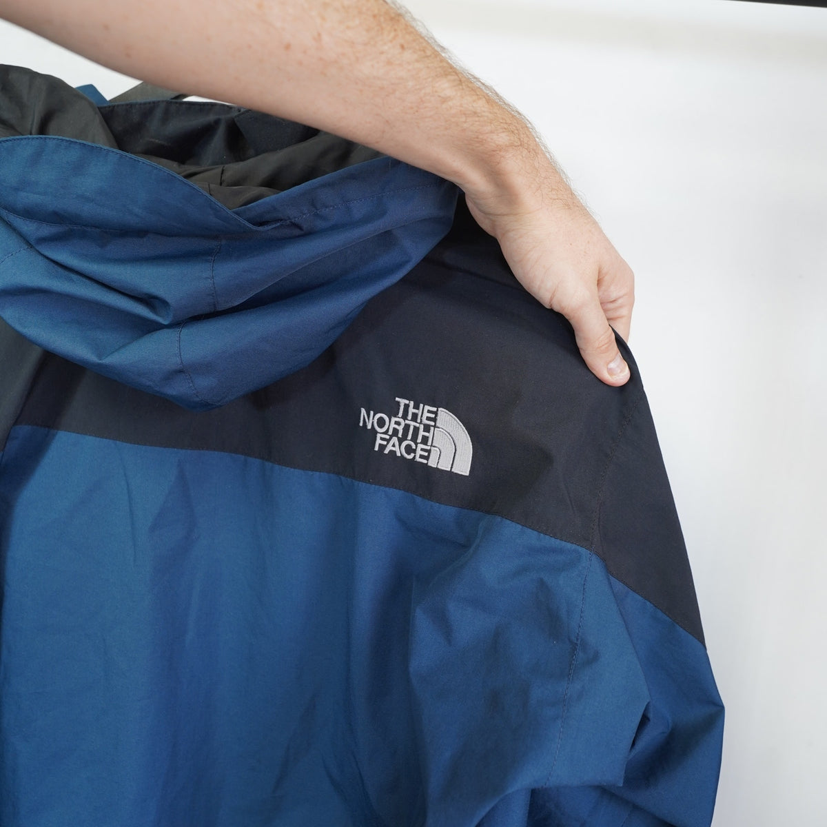 (XL) Vintage The North Face 90s Hydroseal Mountain Light Ski Rain Jacket Mens XL Blue